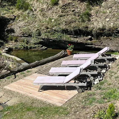 Le De La Magnanerie Alloggio per agriturismo Saint-Germain-de-Calberte